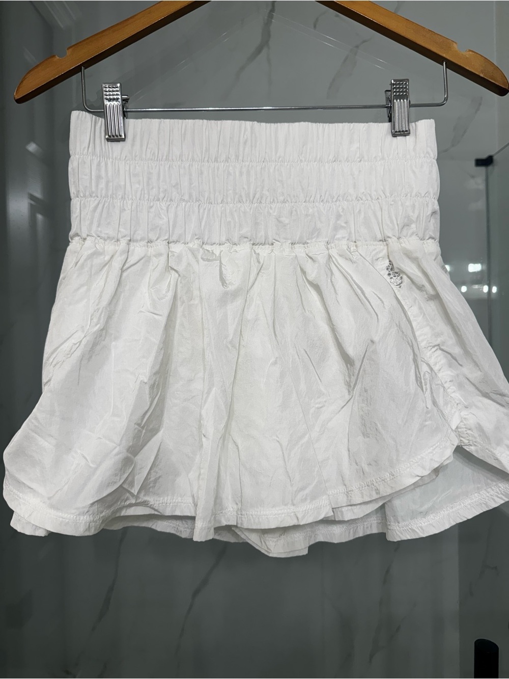 Free people Women’s White Elastic Waist athletic skort